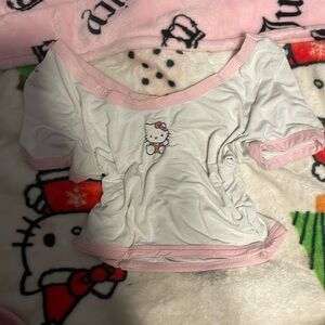 Hello kitty crop